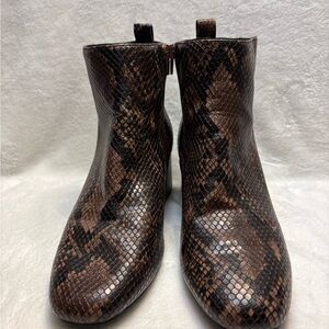 Time And Tru Snake Print Boots With Memory Foam Sz: 10
